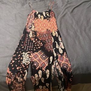 Sweet  length spaghetti strap dress